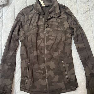 Lulu Lemon define Zip up Jacket